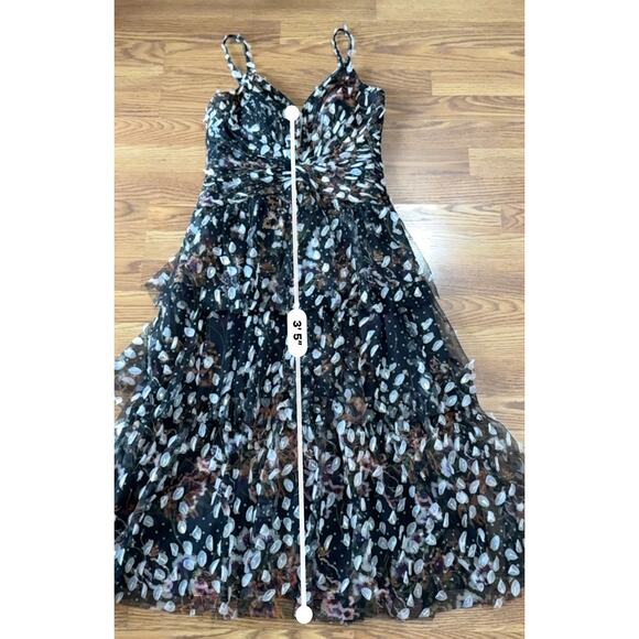 Marchesa Notte black appliqué tiered party  V-neck dress size 10 / M - Picture 9 of 12